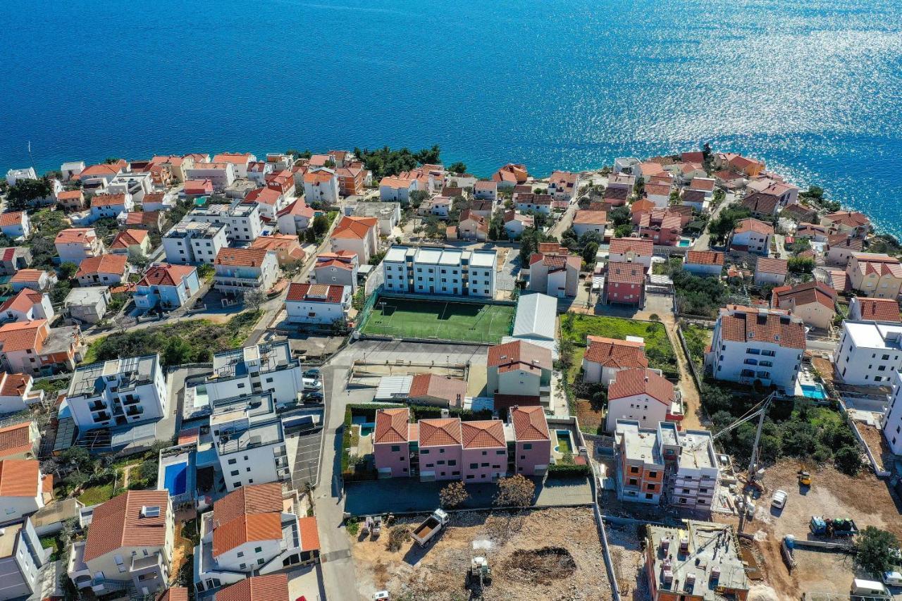Luxury Apartment Pia With Swimming Pool And Grill Trogir Exterior foto